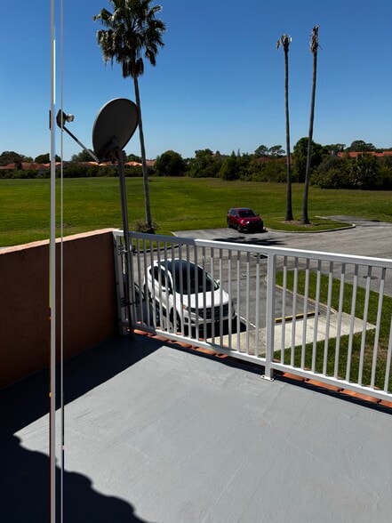 Outside Deck - 7708 Waterview Way