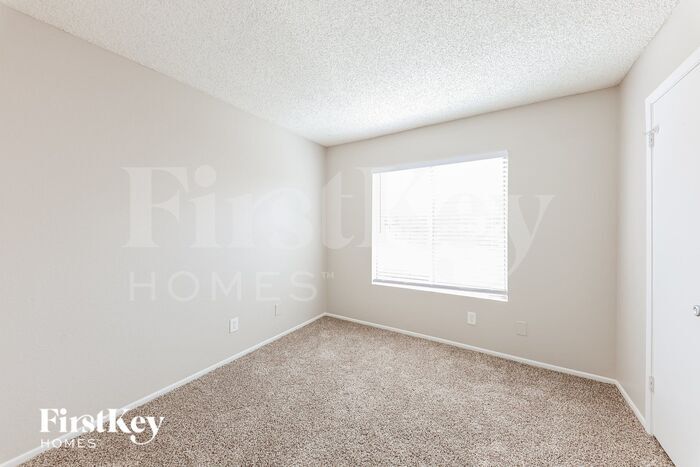 Building Photo - 13037 N 56th Ave