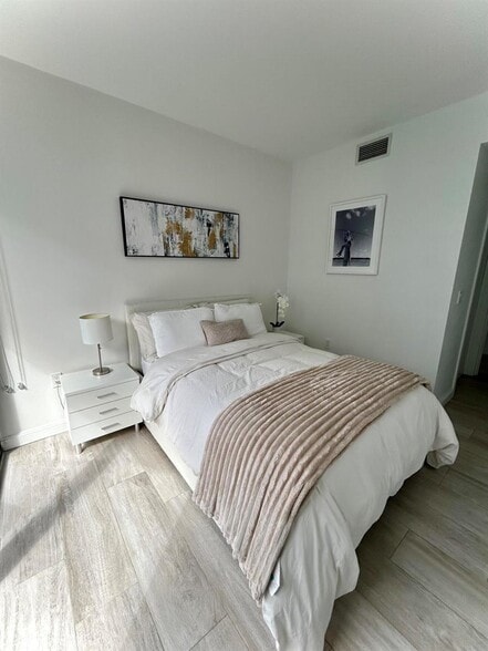 Building Photo - 55 SW 9th St