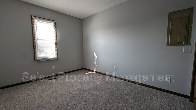 Building Photo - 4314 Whaler's Cove