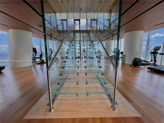 Building Photo - 300 Biscayne Boulevard Way