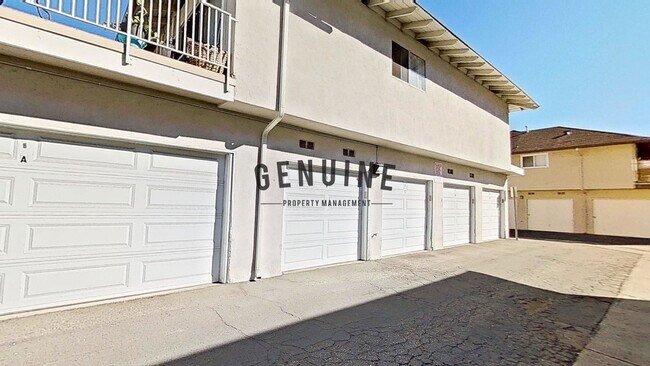 Building Photo - 17371 San Luis St