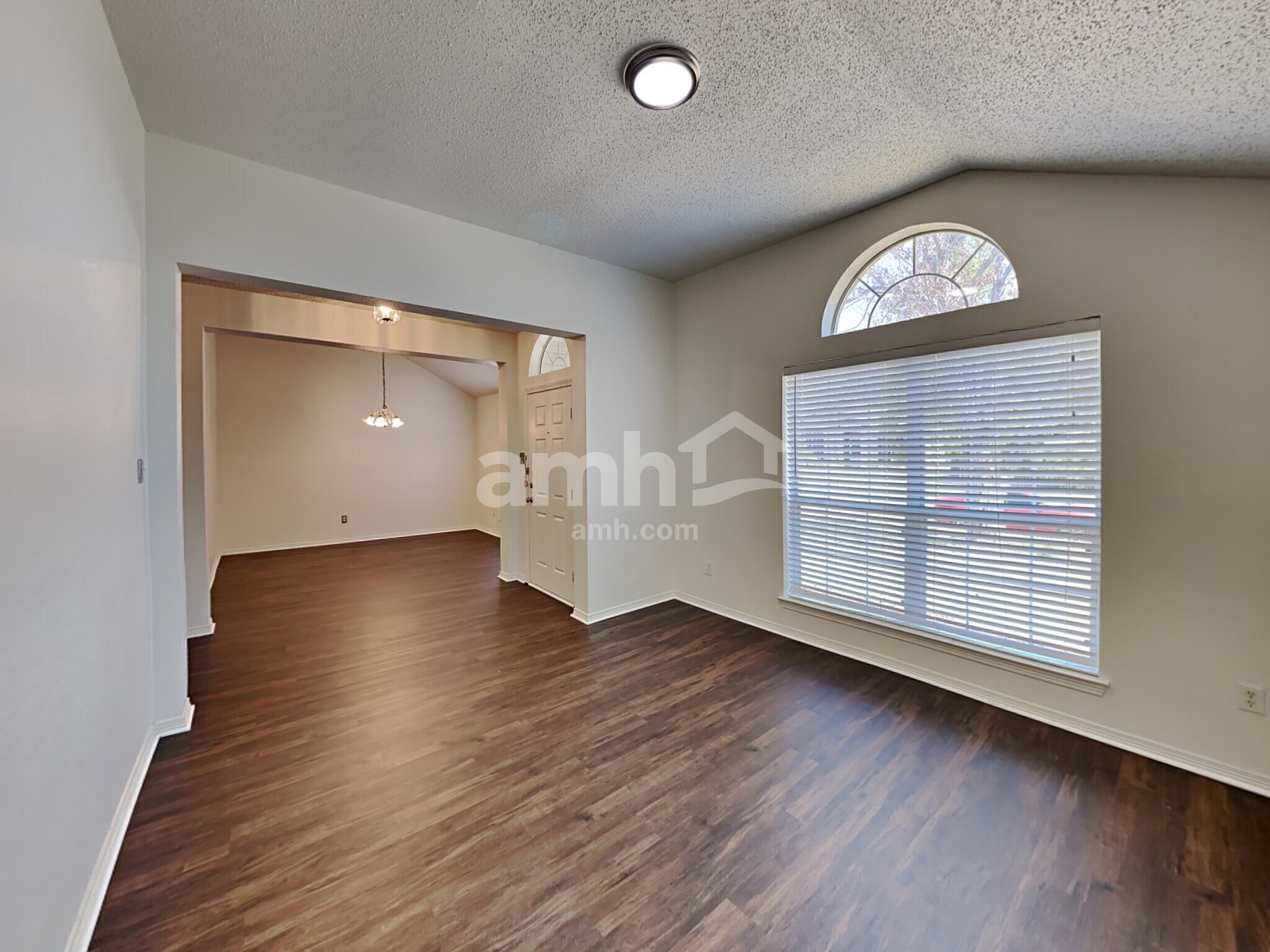 Building Photo - 6024 Silkcrest Trail