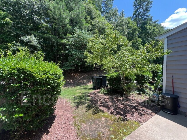 Building Photo - 1007 Denmark Manor Dr