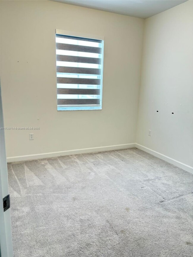Building Photo - 28847 SW 162nd Ct