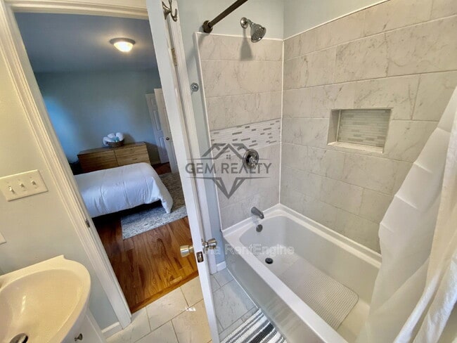 Building Photo - 3100 Stockton St