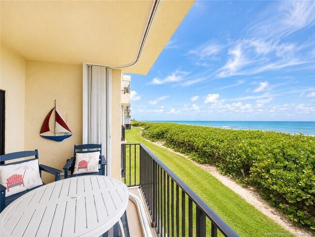 Building Photo - 7430 S Ocean Dr