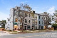 Building Photo - 2111 Freeland Pk Dr