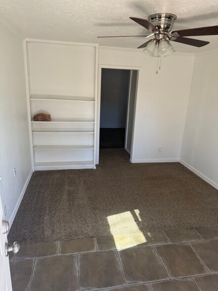 Building Photo - 710 Storey Ave