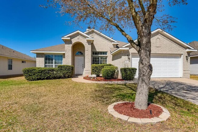 Primary Photo - 1204 Utopia Ln