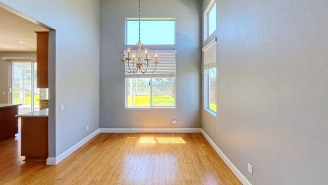 Building Photo - 526 Wrightwood Rd
