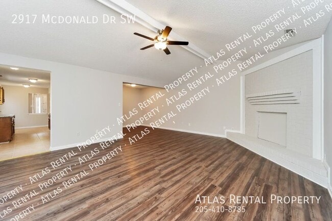 Building Photo - 2917 McDonald Dr SW