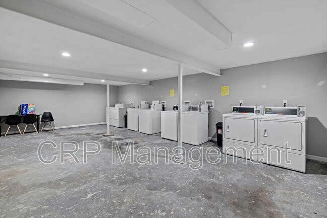 Building Photo - 4255 Virginia Ave