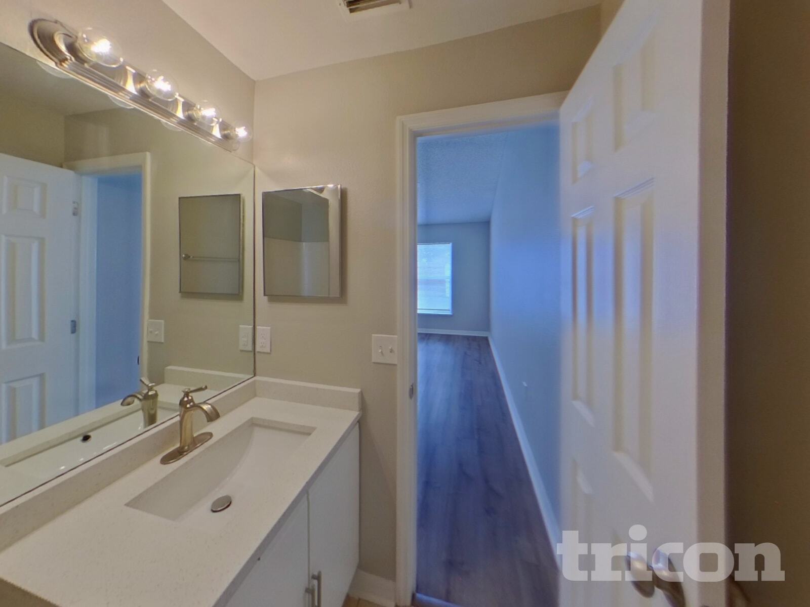 Building Photo - 6208 Cannoli Pl