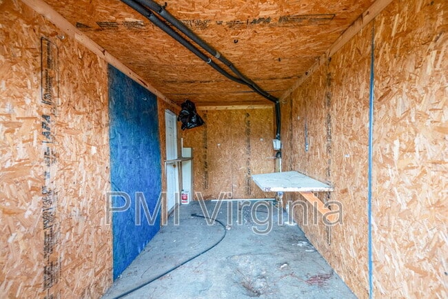 Building Photo - 4217 Dunning Rd