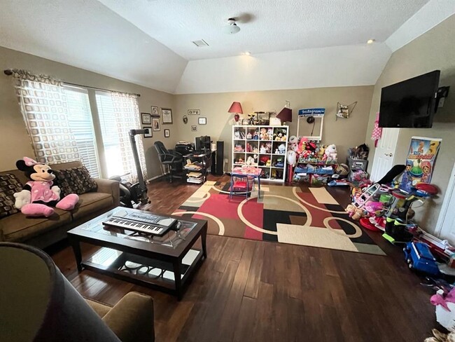 Building Photo - 11507 Aucuba Ln