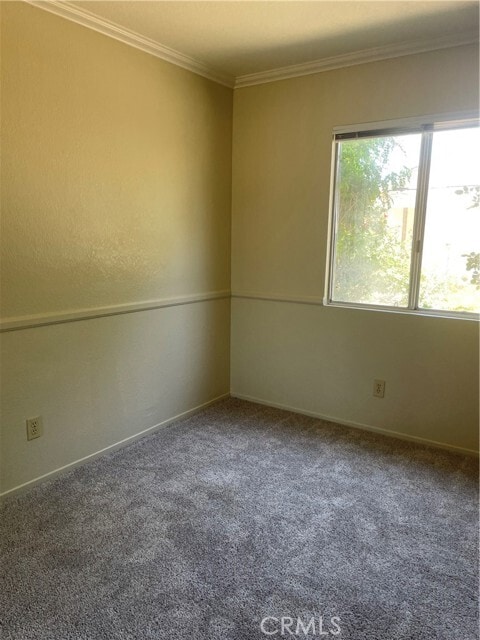 Building Photo - 583 Le Harve Ave