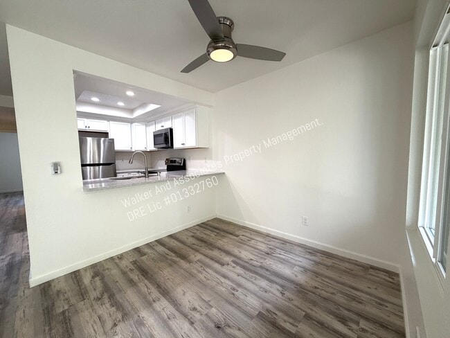 Building Photo - 325 E Rice Ranch Rd