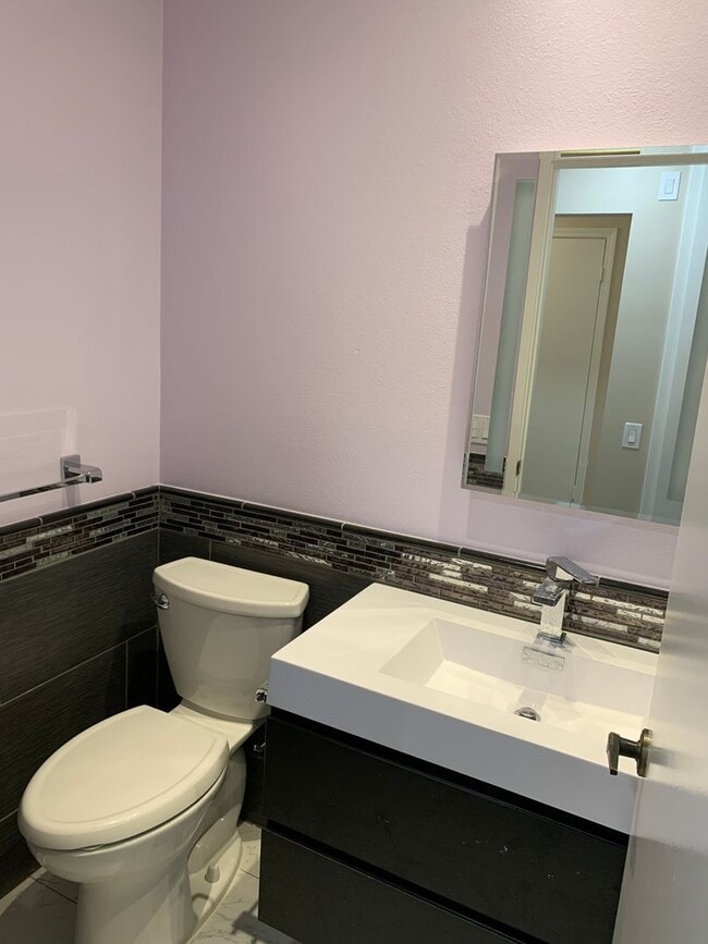 Building Photo - An Updated Leisure Village Home now available