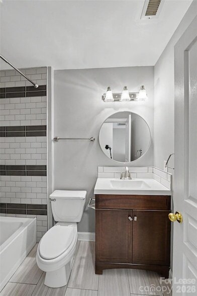 Building Photo - 6424 Royal Celadon Way