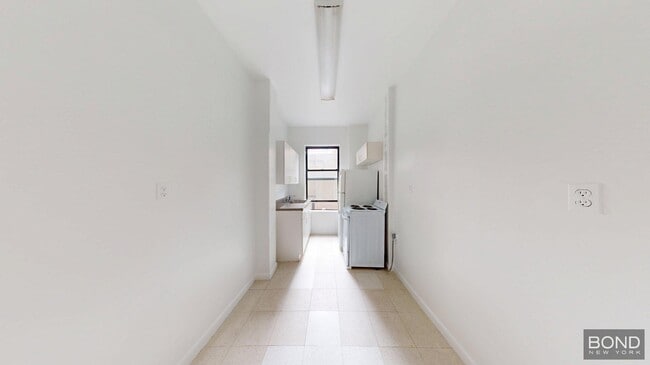 Building Photo - 103 Avenue A