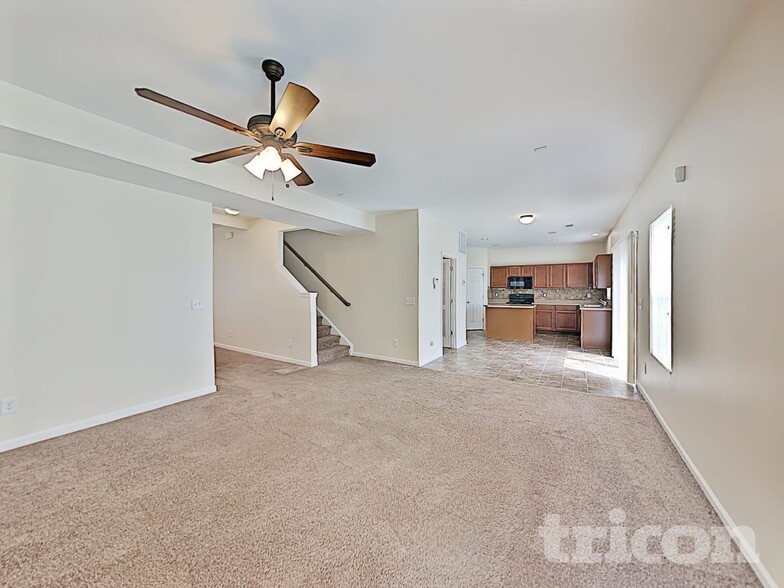 Building Photo - 1024 Daniel Ln