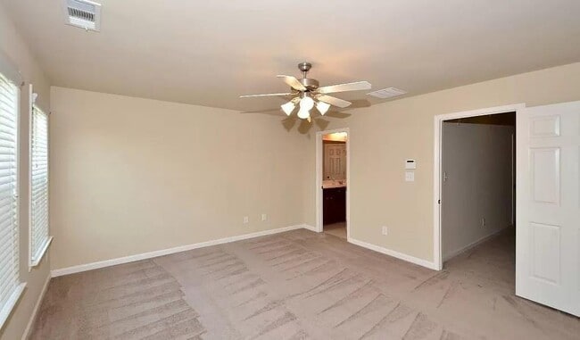 Building Photo - 4411 Village Field Place