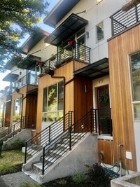 Building Photo - 2bd/3.5ba Seattle Townhouse