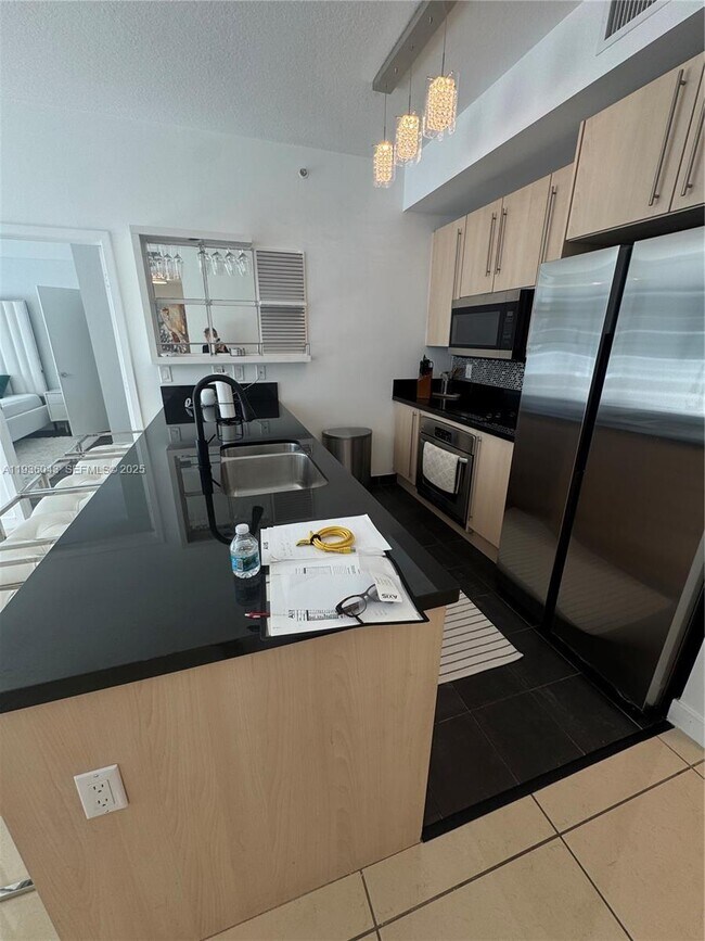 Building Photo - 1111 SW 1st St