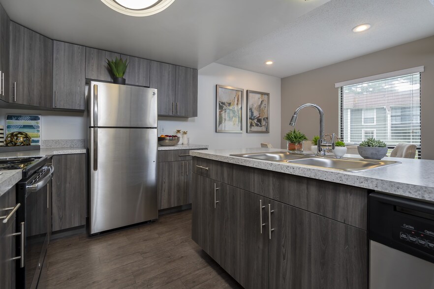 The Pines of Cloverlane Apartments 4907 Cloverlane St Ypsilanti MI