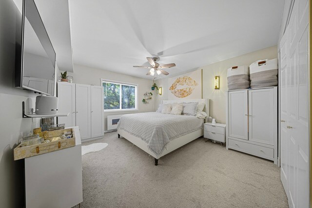 Building Photo - 1942 Tall Oaks Dr