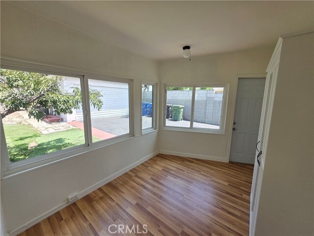 Building Photo - 8834 Stansbury Ave