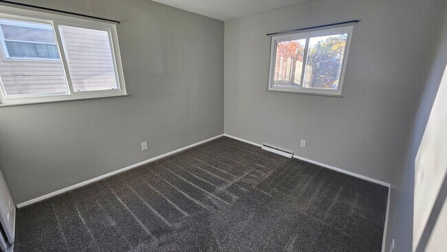 Building Photo - 1258 Richard Ct