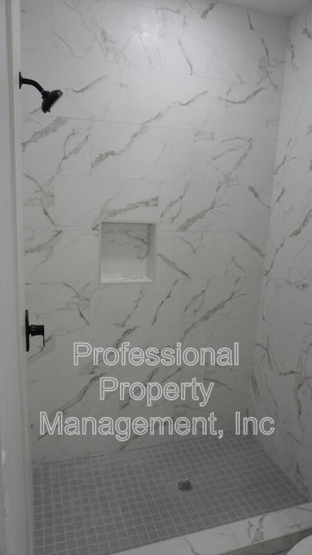 Building Photo - 2908 Charlie Rd