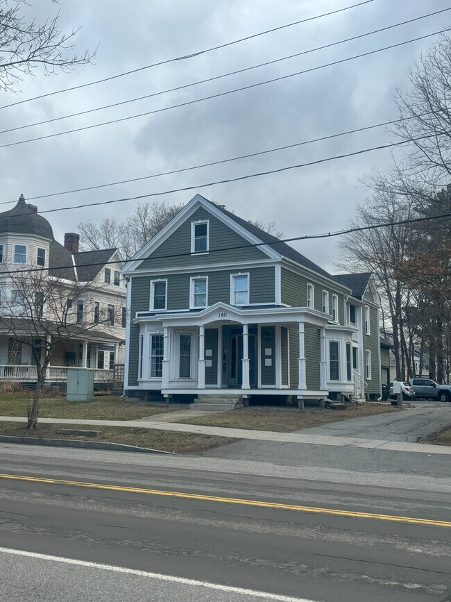 Building Photo - 145 Court St