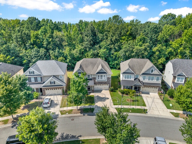 Building Photo - 9312 Ardrey Woods Dr