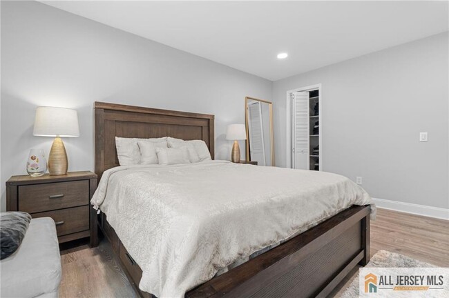Building Photo - 3001 Revere Ct
