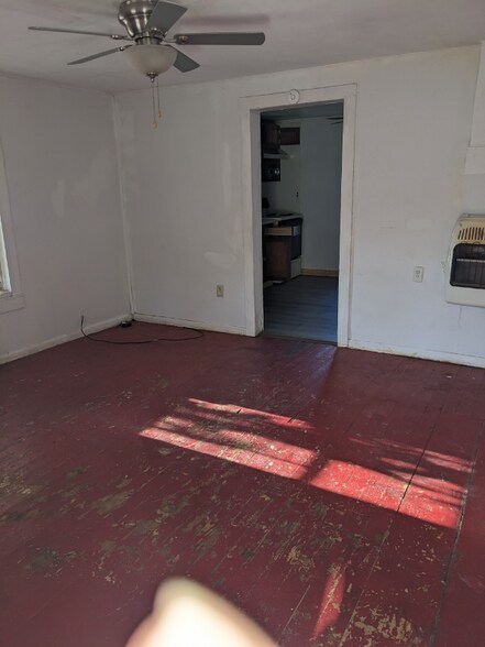 Building Photo - 1303 Ward St