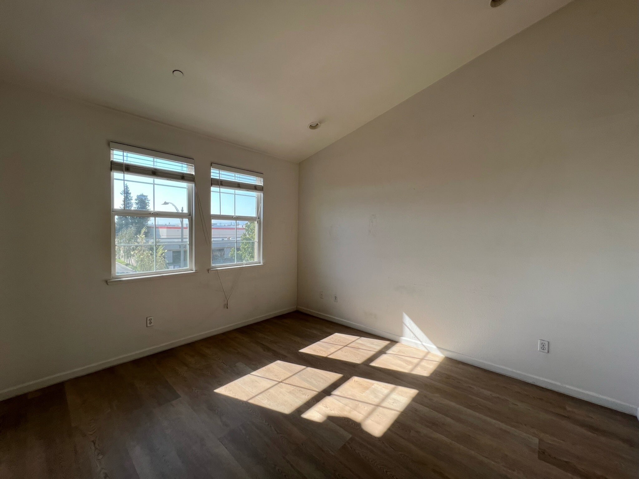 Building Photo - 1645 Mabury Road