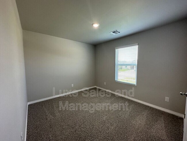 Building Photo - 12517 NW 139th St
