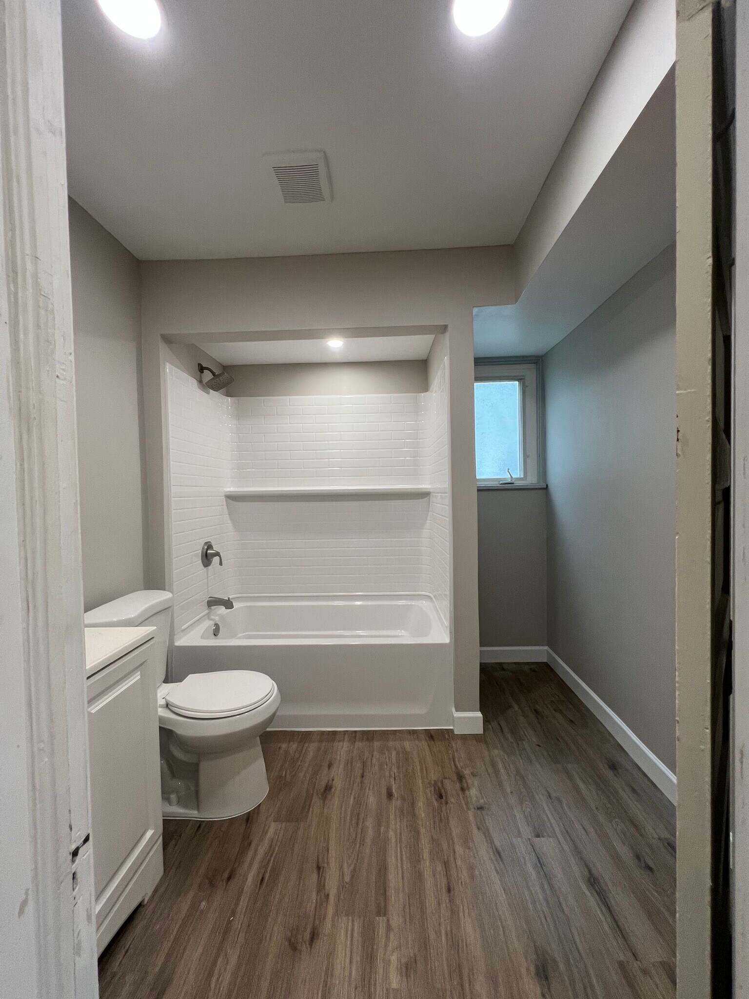 Building Photo - 1505 Wagar Ave