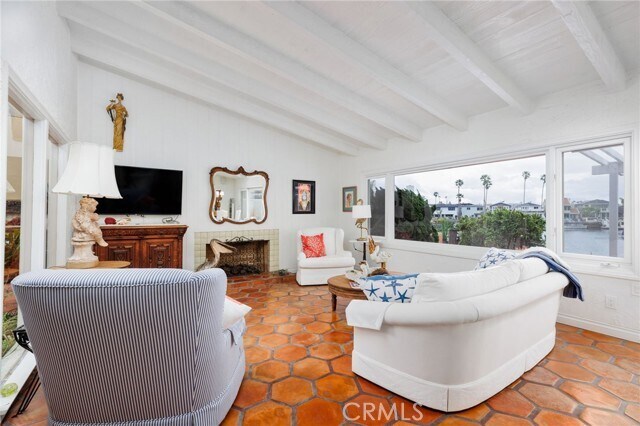 Building Photo - 52 Balboa Coves