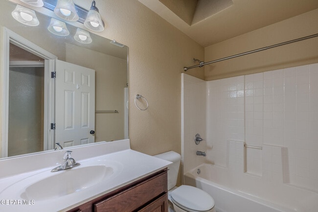 Building Photo - 14212 Otter Point Ct