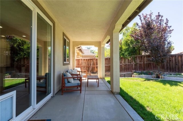 Building Photo - 46545 Peach Tree St