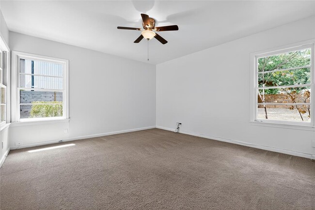Building Photo - 6106 Bull Creek Rd