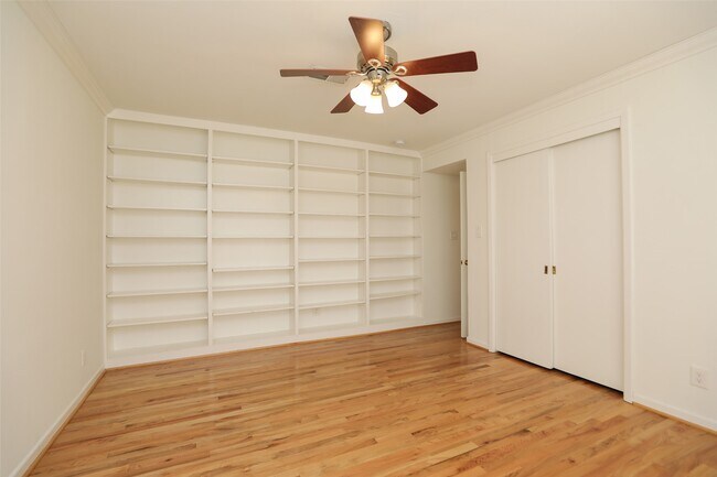 Building Photo - 4403 Omeara Dr