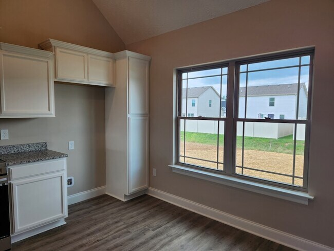 Building Photo - 2853 Vly Farms Dr