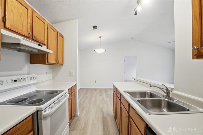 Building Photo - 8515 Island Pines Pl