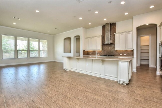 Building Photo - 10604 Lavon Bend