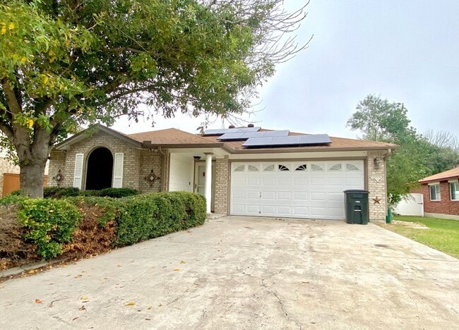 Primary Photo - Wonderful Central TX Home